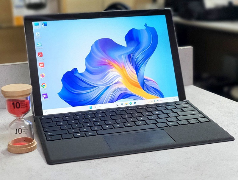 لپ تاپ Microsoft Surface Pro 7 Plus استوک